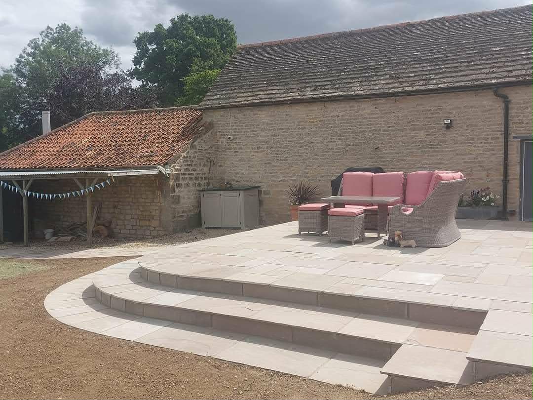 Raised patio and retaining work near Spalding, Lincolnshire